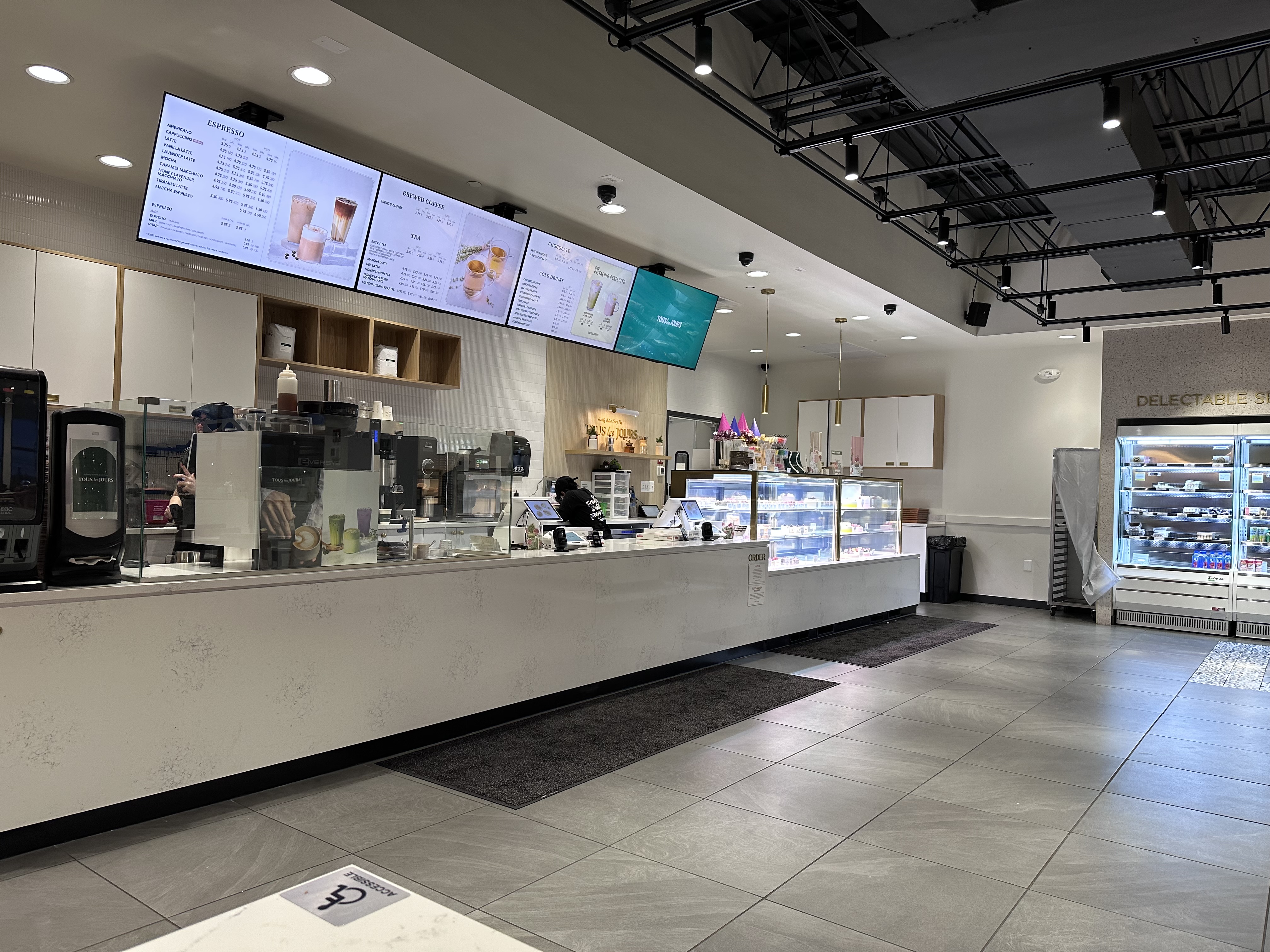 Tous les Jours Bakery & Cafe Frederick photo 7