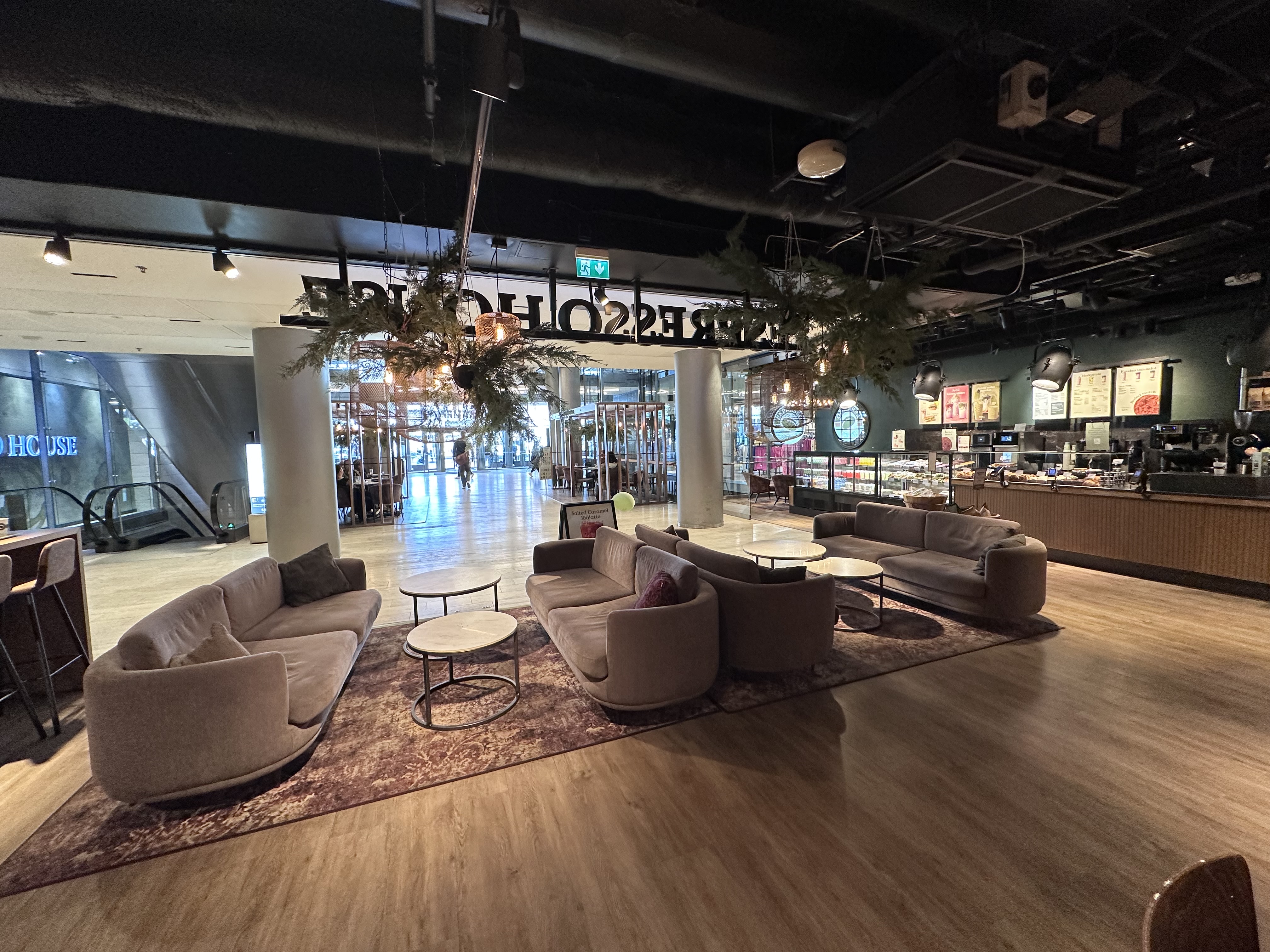 Espresso House Kamppi Helsinki photo 6